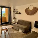 Marinesappartement, La Marina Tropezienne Apartamento *